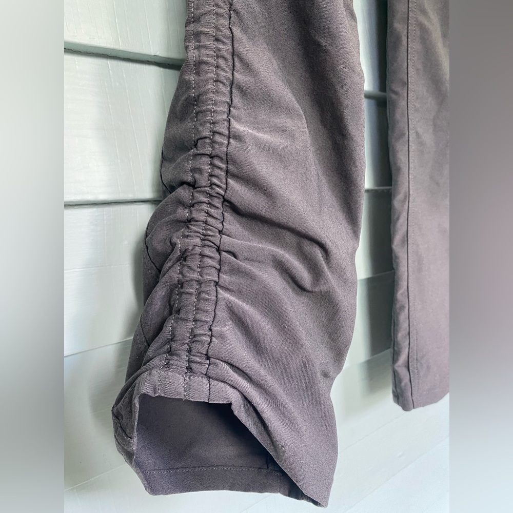 KÜHL Trekr Pants - Gray (8 Regular) - Picture 3 of 5